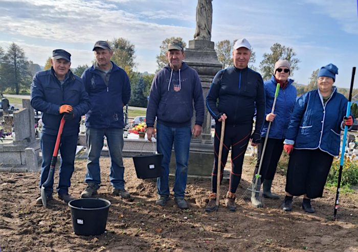 Miniaturka artykułu Zakończono prace porządkowe na cmentarzu parafialnym w Wojsławicach!