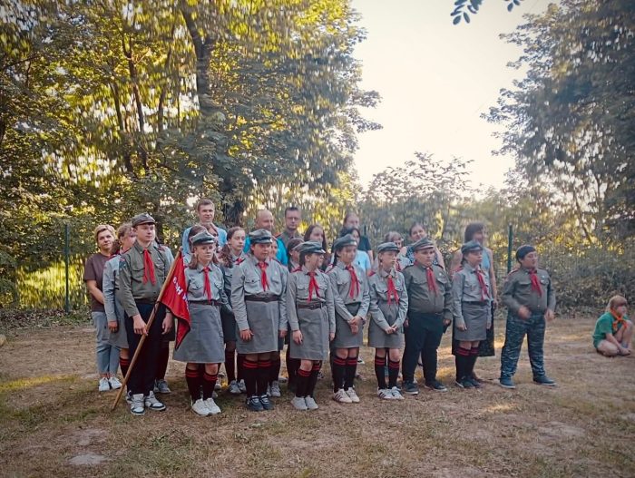 Miniaturka artykułu Uroczyste przyrzeczenie harcerzy Drużyny Wojsława